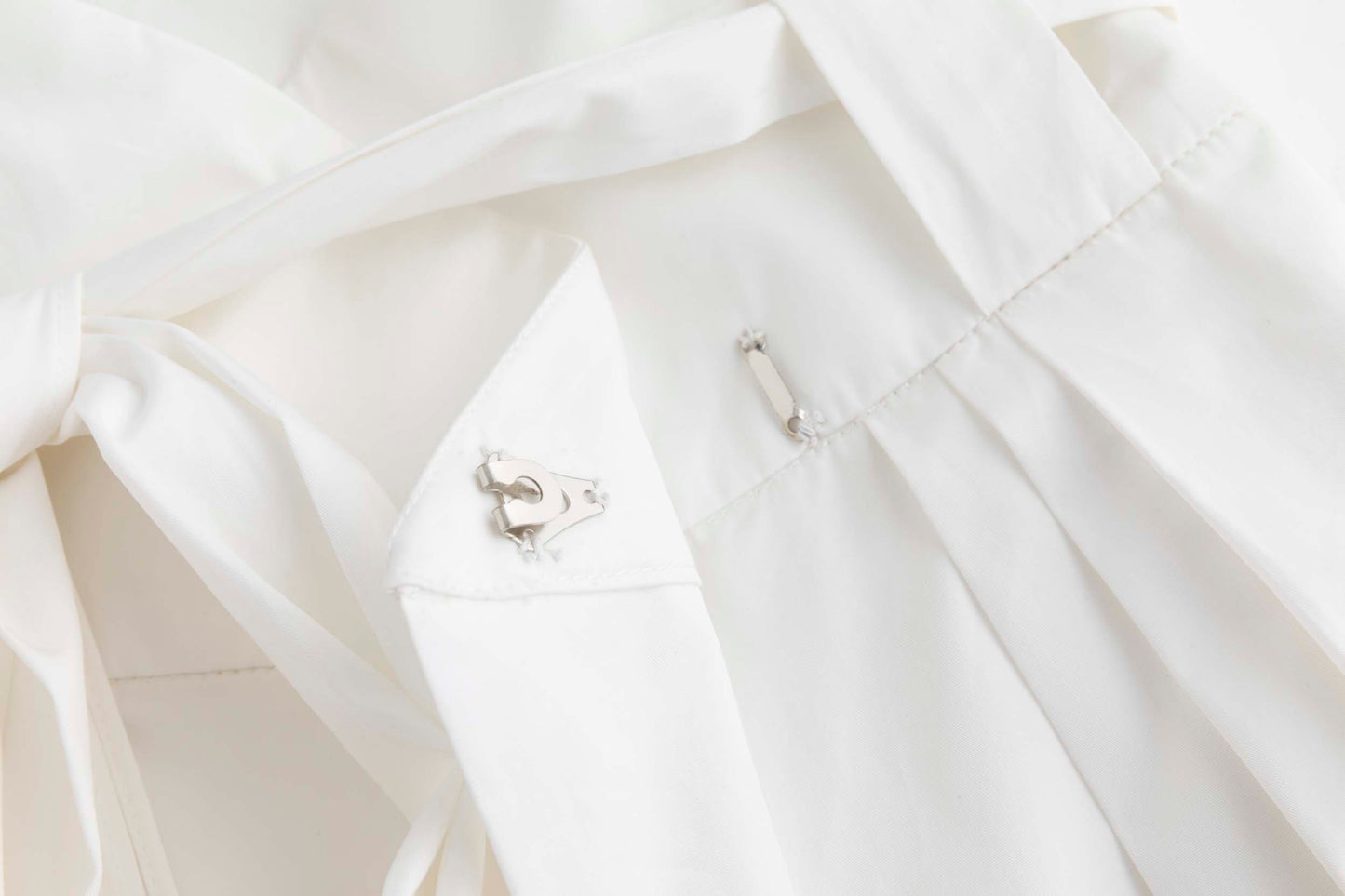Eastern Dream – White Belted Wide-Leg Trousers