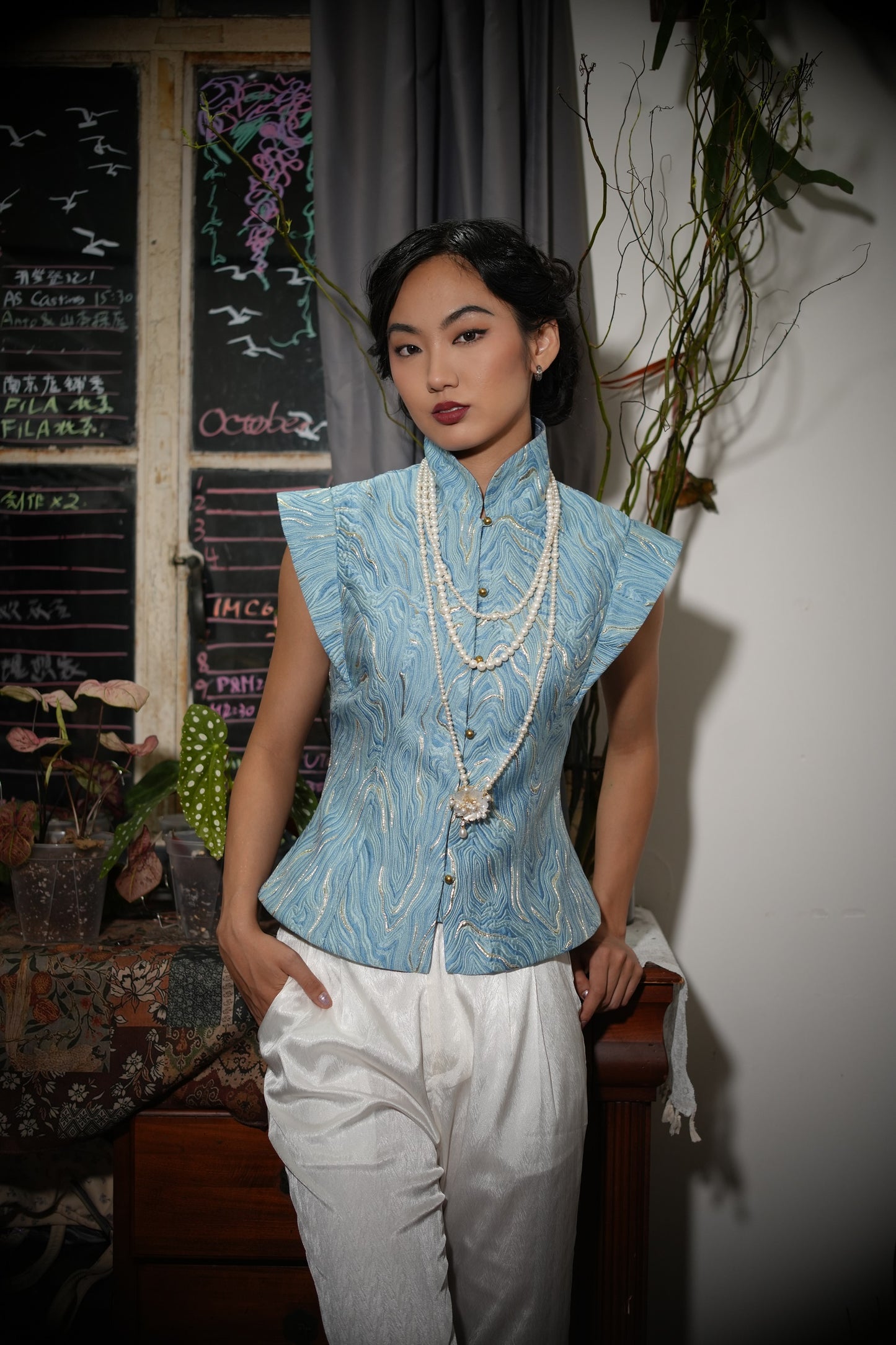 Eastern Dream – Blue Jacquard Qipao Set