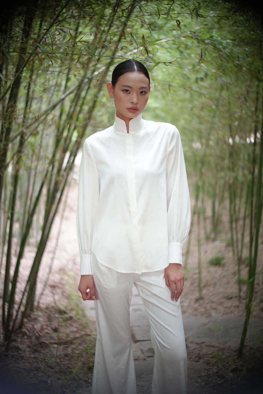 Eastern Dream - White Imitation Silk Suit