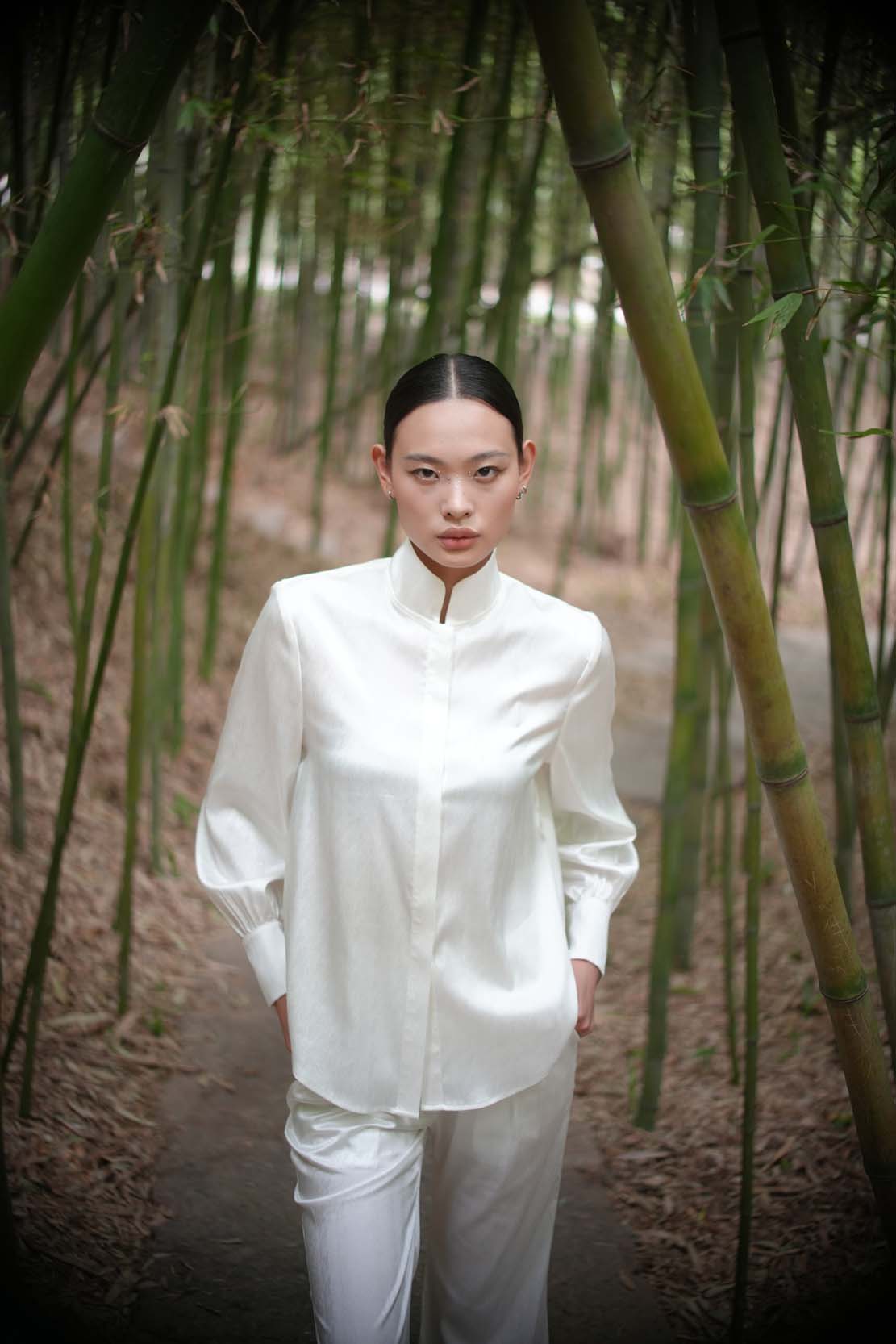 Eastern Dream - White Imitation Silk Suit